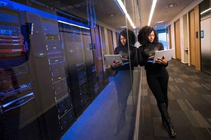 How Small Businesses Can Leverage AI for Advantage